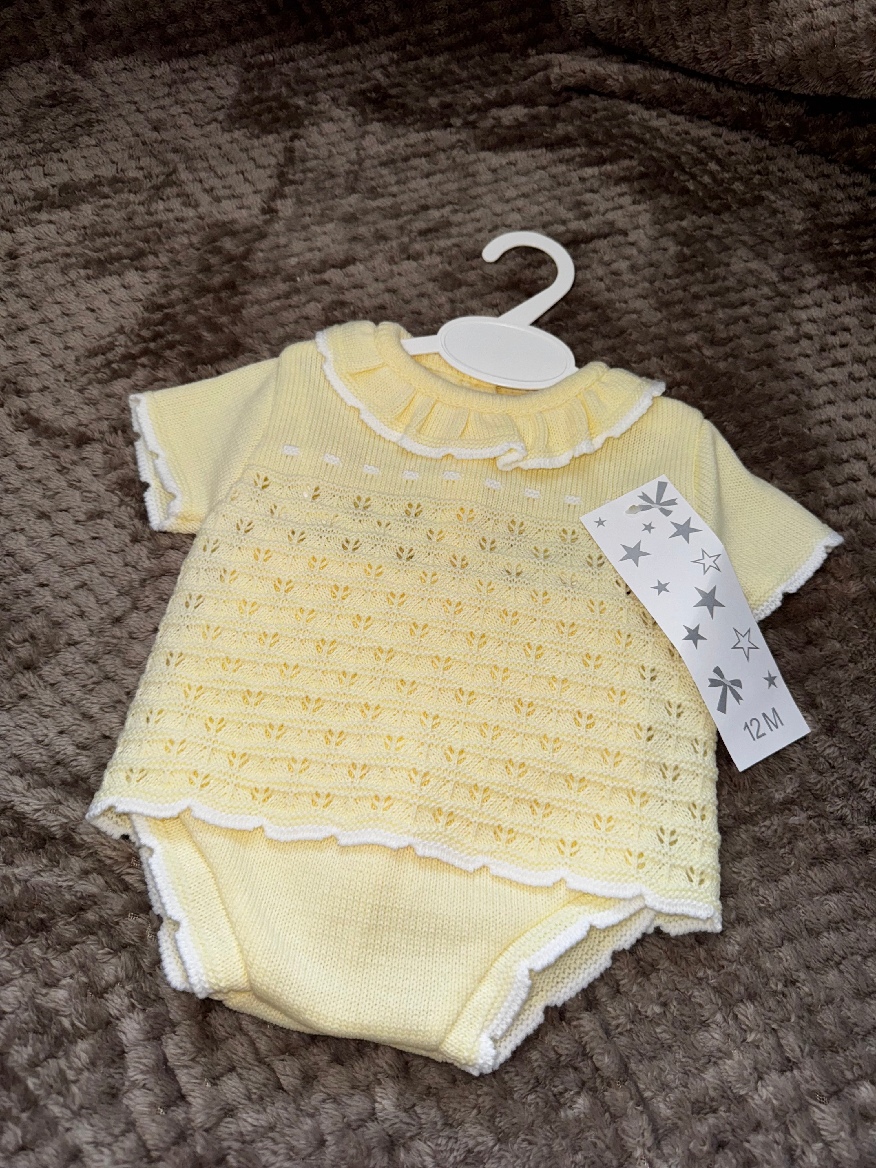 Girls knitted 2 piece